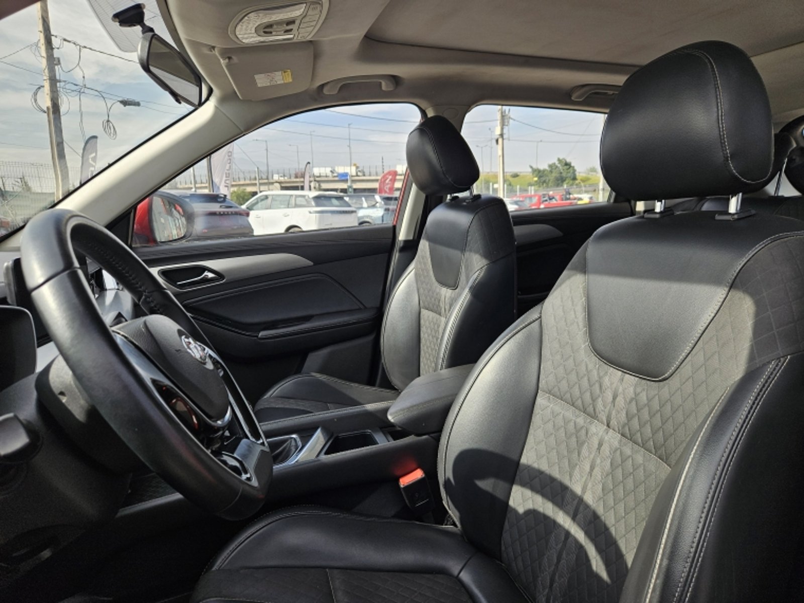 BAIC X35 FL LUXURY MT 1.5 2023 - Imagen 15 de 19
