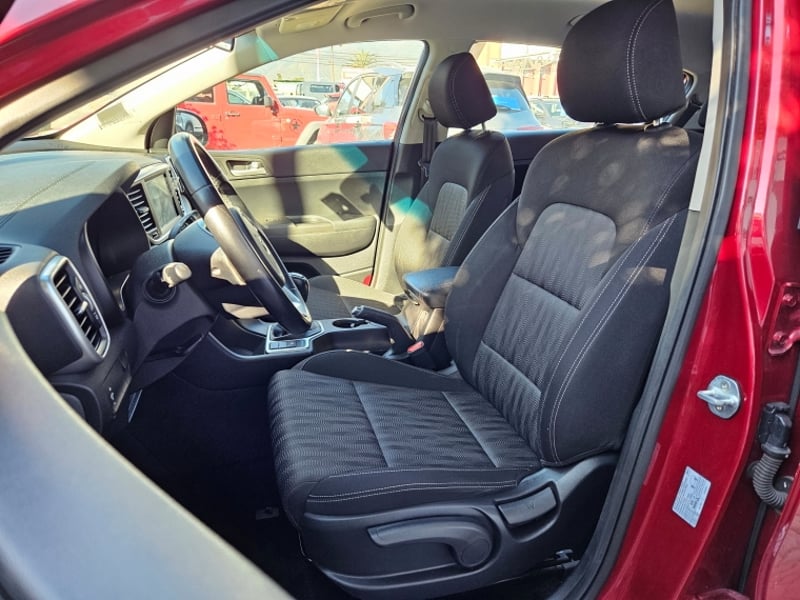 Kia SPORTAGE SPORTAGE LX 2.0 2019 - Imagen 14 de 19