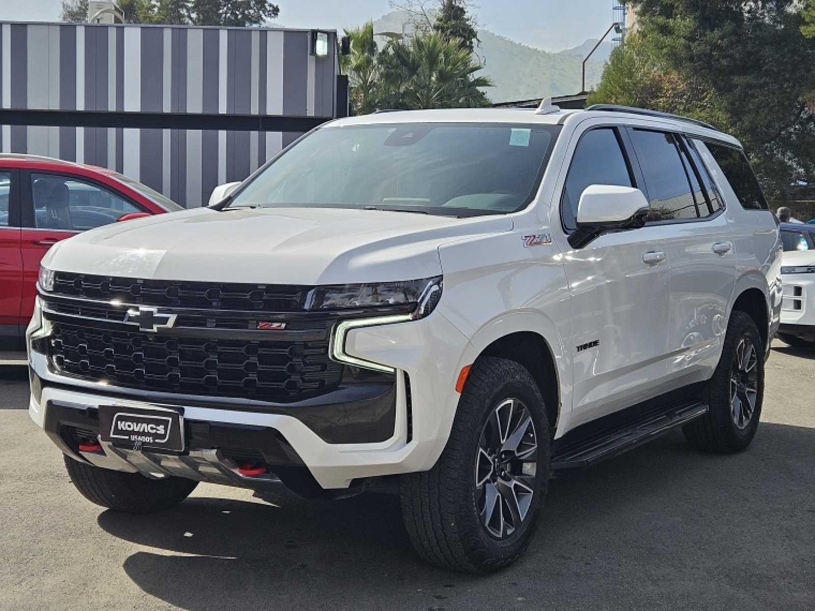 CHEVROLET TAHOE Z71 5.3 4X4 2024 - Imagen 8 de 20