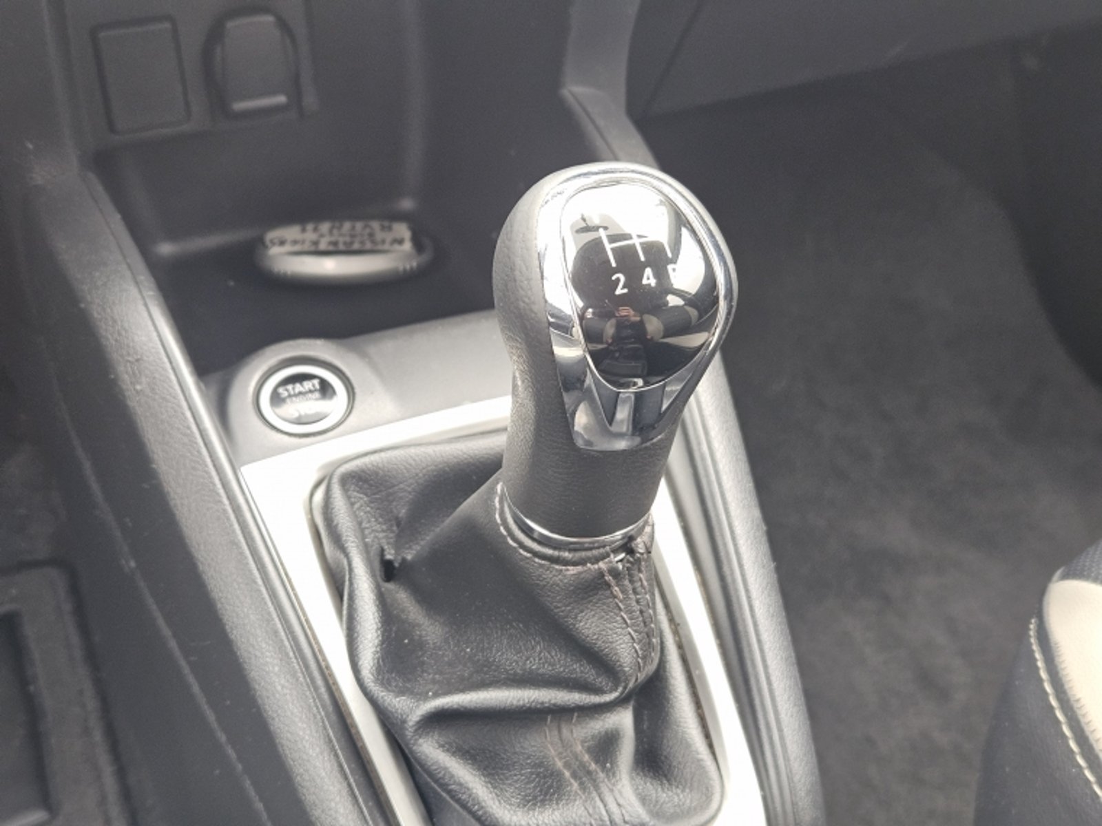 Nissan KICKS KICKS 1.6 2022 - Imagen 14 de 18
