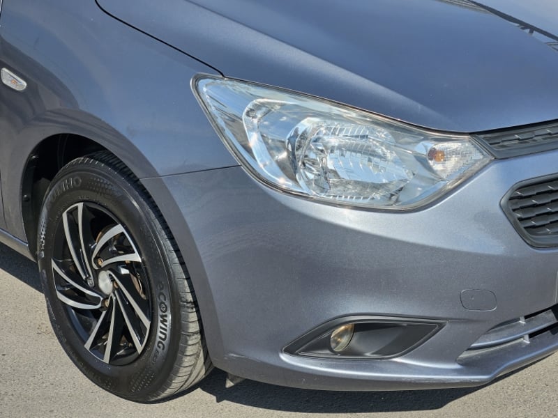 Chevrolet SAIL 1.5 LS MT 2022 - Imagen 7 de 19