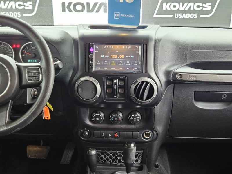 Jeep WRANGLER UNLIMITED 4X4 2014 - Imagen 10 de 20