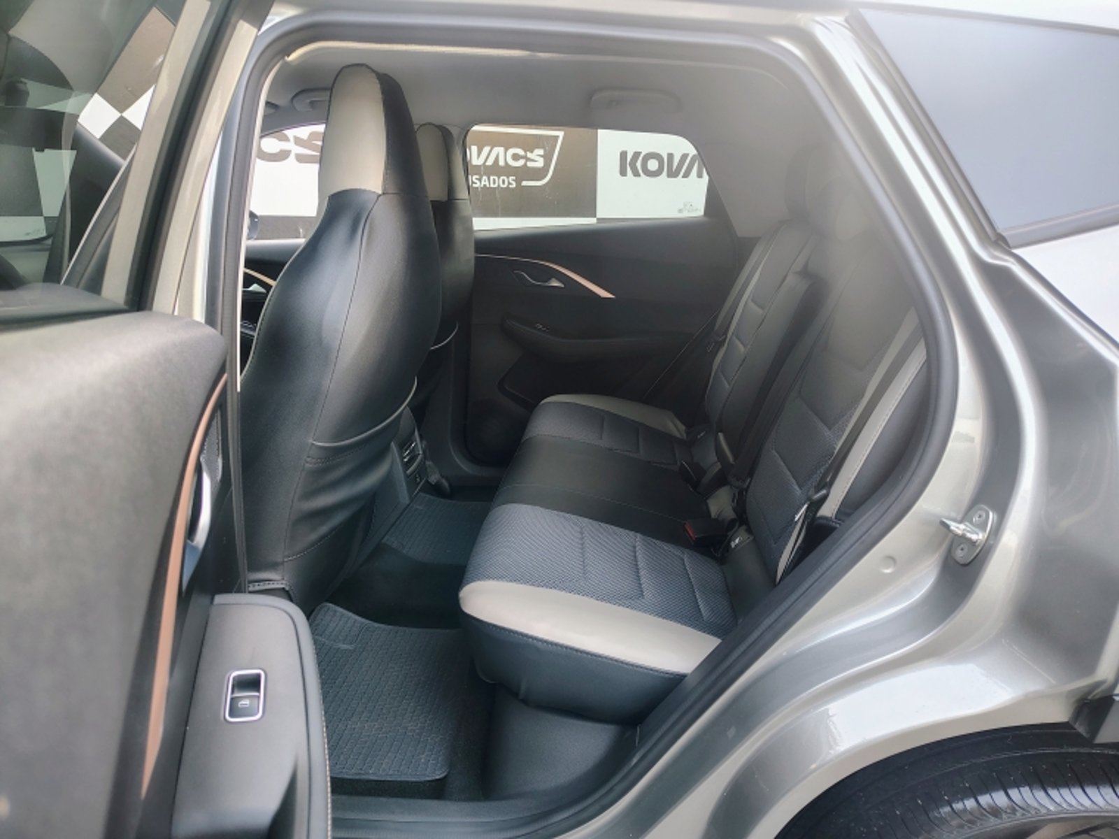 OMODA C5 1.5  T COMFORT AT 2025 - Imagen 8 de 20