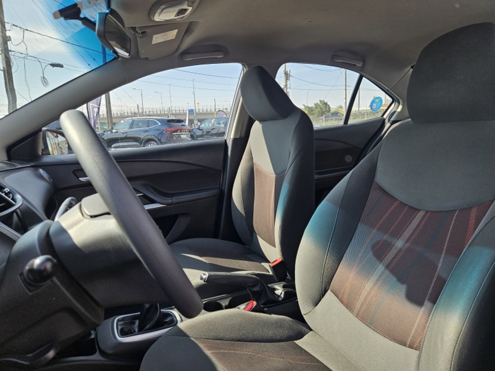 Chevrolet SAIL 1.5 LS MT 2022 - Imagen 16 de 19
