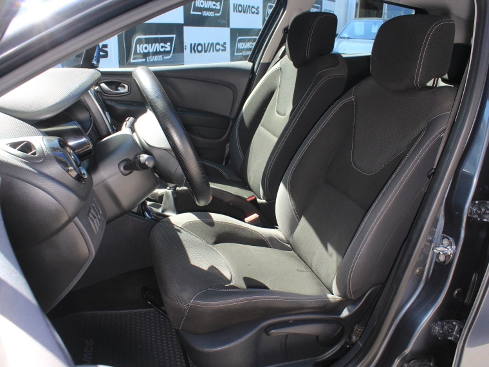 RENAULT CLIO 1.2 EXPRESSION  MT 2017 - Imagen 14 de 18