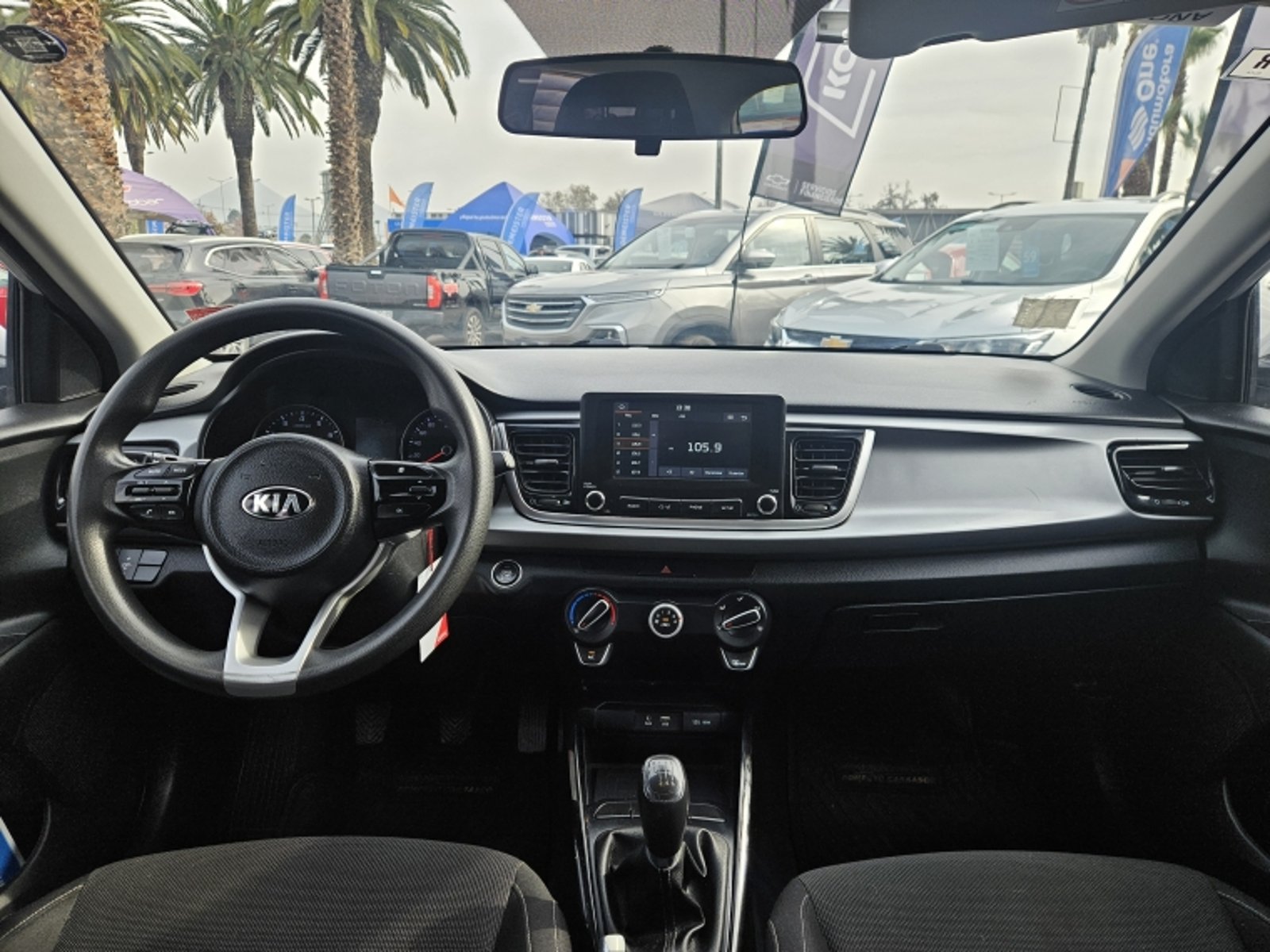 KIA RIO 5 EX 1.4 MT 2021 - Imagen 9 de 20