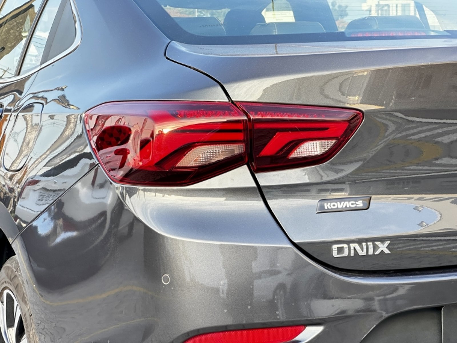 CHEVROLET ONIX ONIX NB PREMIER 1.0T AUT 2024 - Imagen 8 de 20