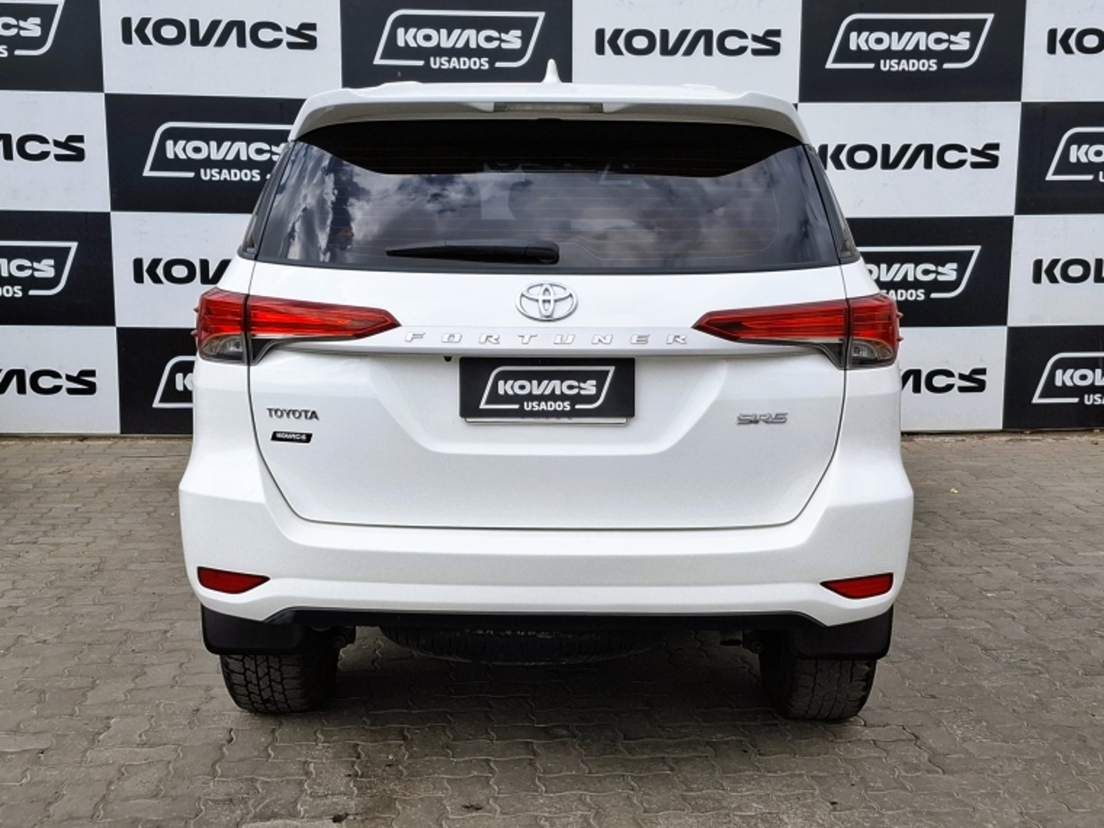 TOYOTA FORTUNER FORTUNER OTTO 2.7 AUT 4X2 2018 - Imagen 4 de 20