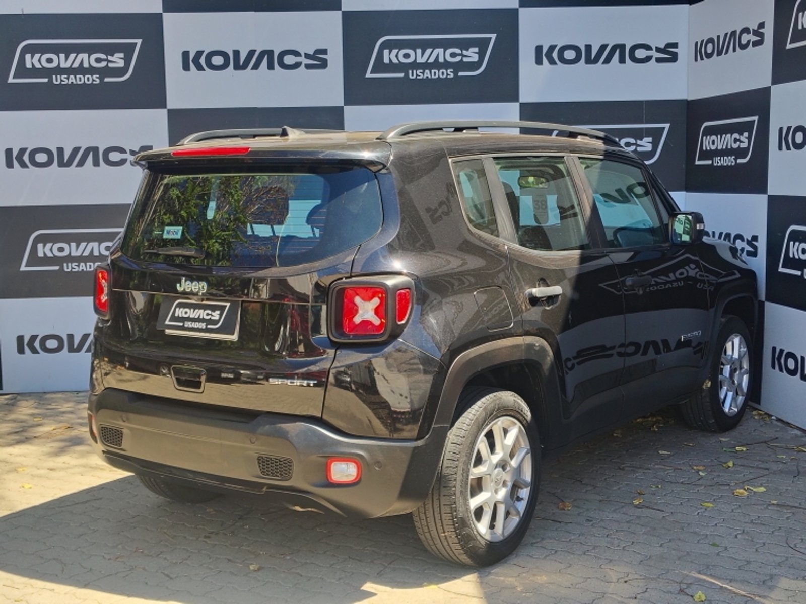 JEEP RENEGADE 1.8 SPORT LX MT 2022 - Imagen 5 de 20