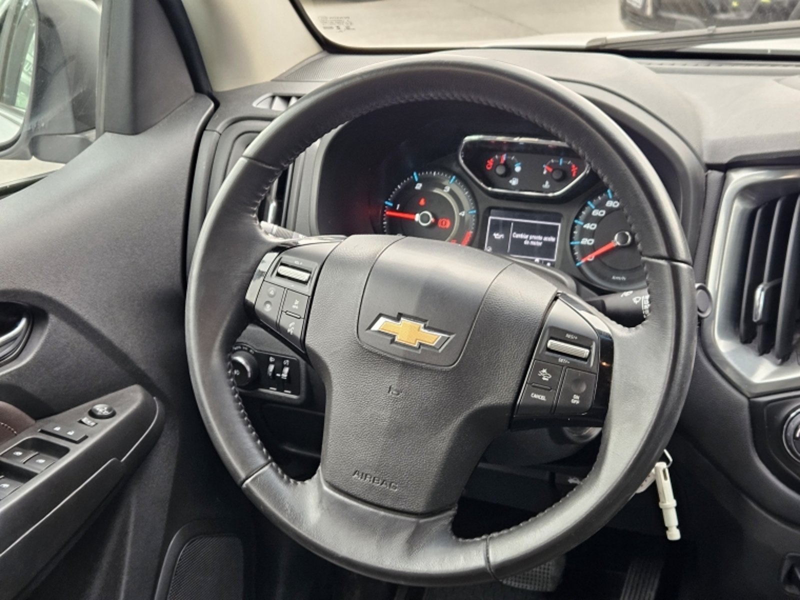 Chevrolet COLORADO HIGH COUNTRY 4X4 2.8 AT 2023 - Imagen 10 de 20