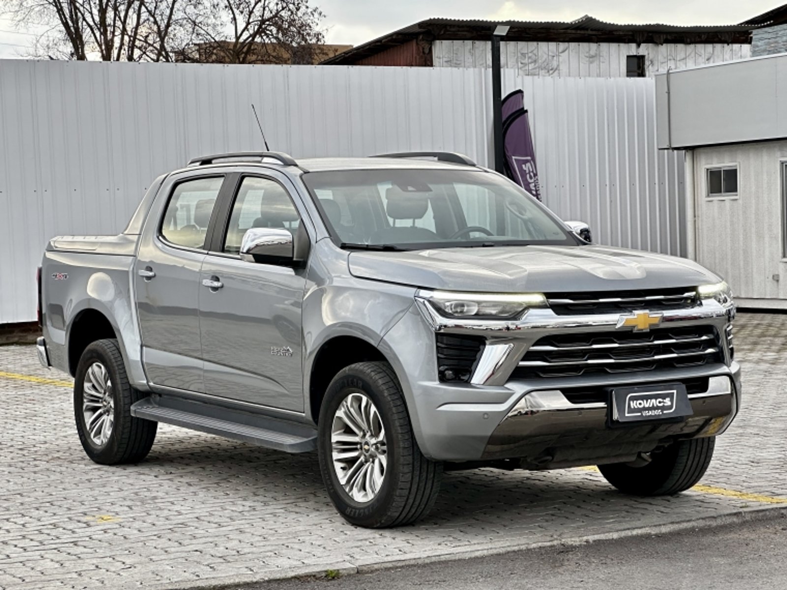 CHEVROLET COLORADO 2.8 HC AT 2024 - Imagen 3 de 18