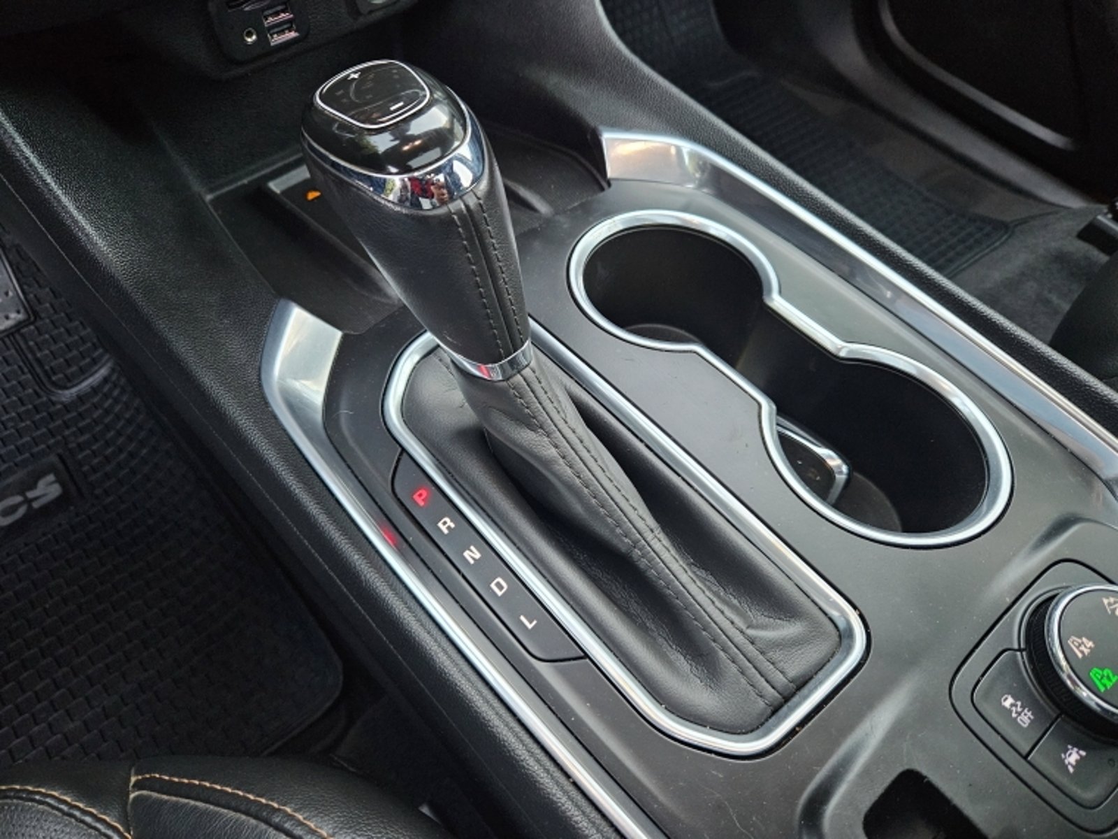 Chevrolet TRAVERSE 3.6  PREMIER  AT  4X4 2020 - Imagen 18 de 19