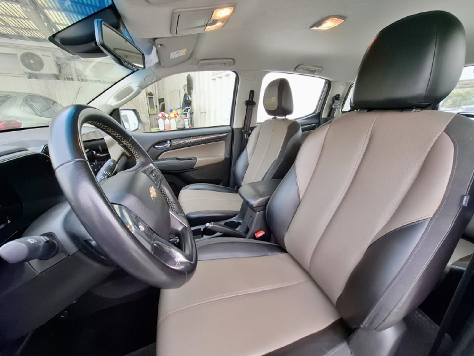Chevrolet COLORADO 2.8 HIGH COUNTRY AT 4X4 DIESEL 2024 - Imagen 8 de 20