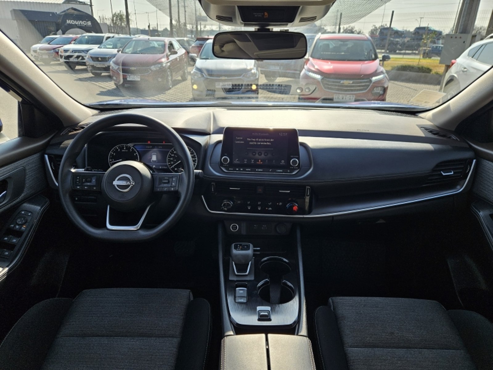 NISSAN X-TRAIL 2.5 SENSE 3ROW AT 2024 - Imagen 9 de 20