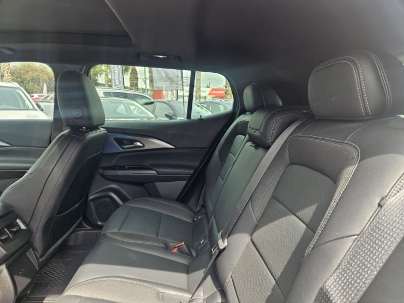 Chevrolet EQUINOX EV 4X4 AT 2025 - Imagen 8 de 20