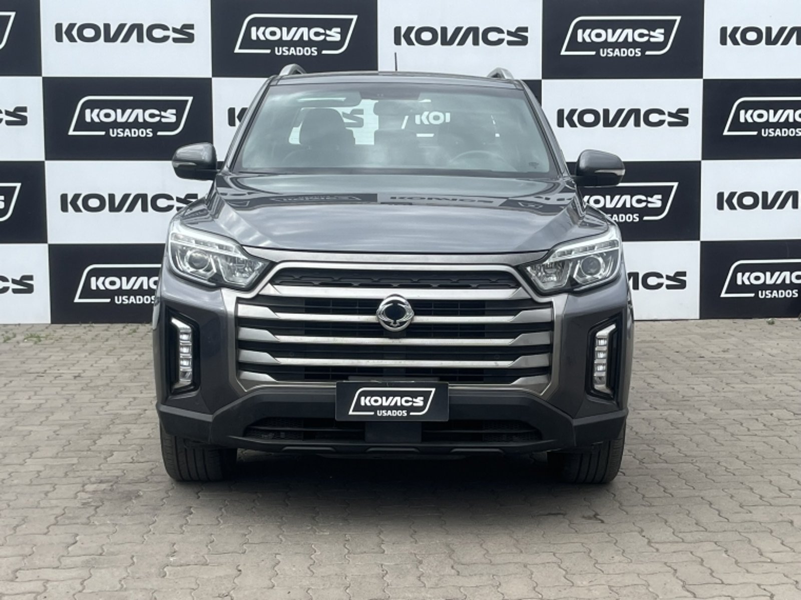 SsangYong MUSSO 2.2 LIMITED PLUS AT 4X4 DIESEL 2023 - Foto 2 de 20
