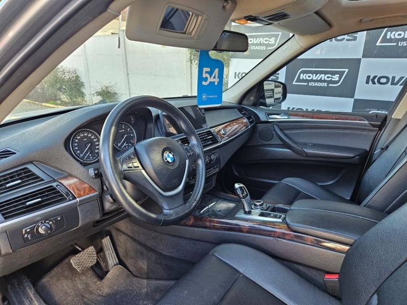 BMW X5 XDRIVE 4.4 TWIN TURBO 2012 - Imagen 10 de 14