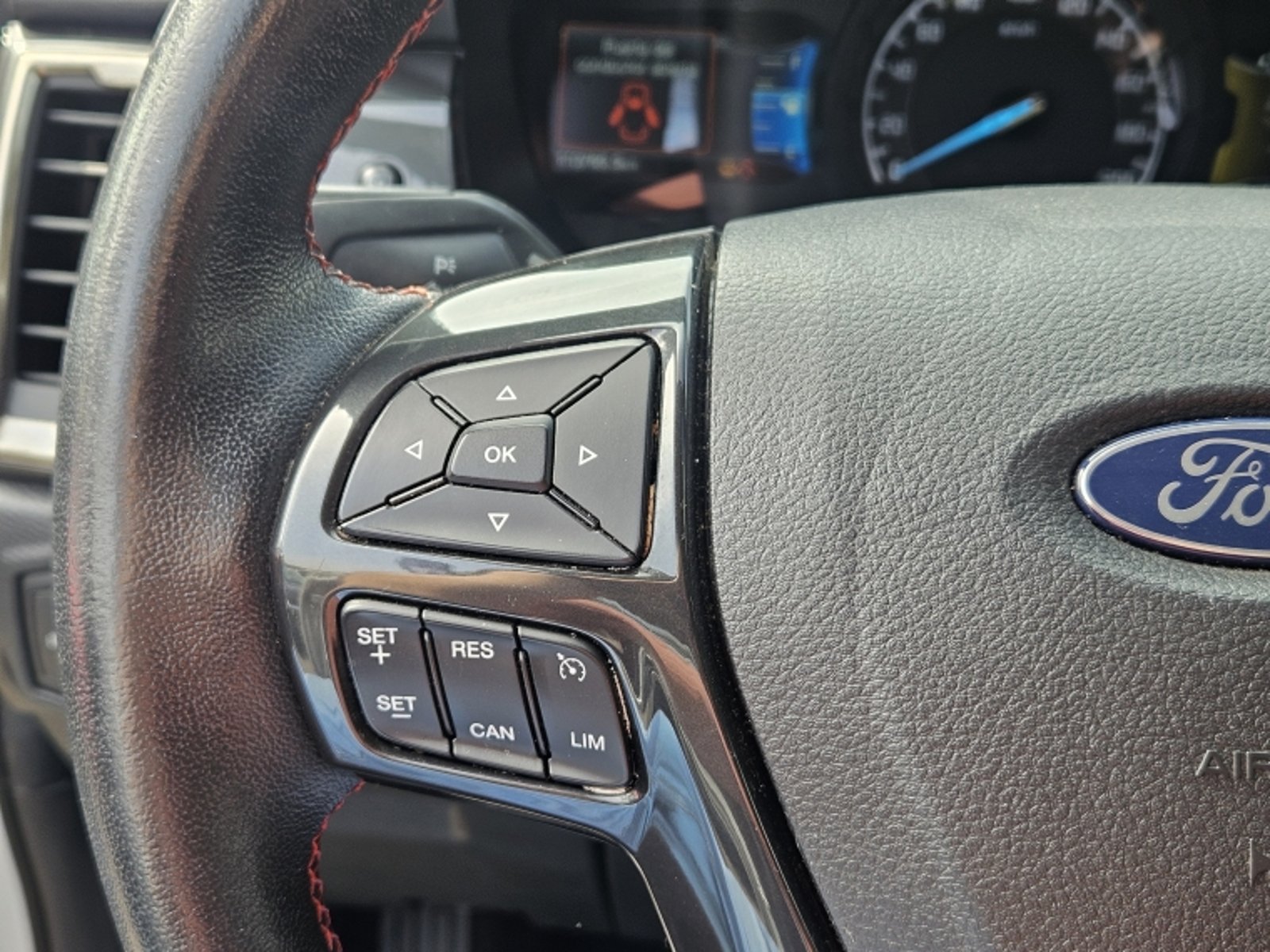FORD RANGER FX4 4X4 3.2 AT 2023 - Imagen 18 de 20