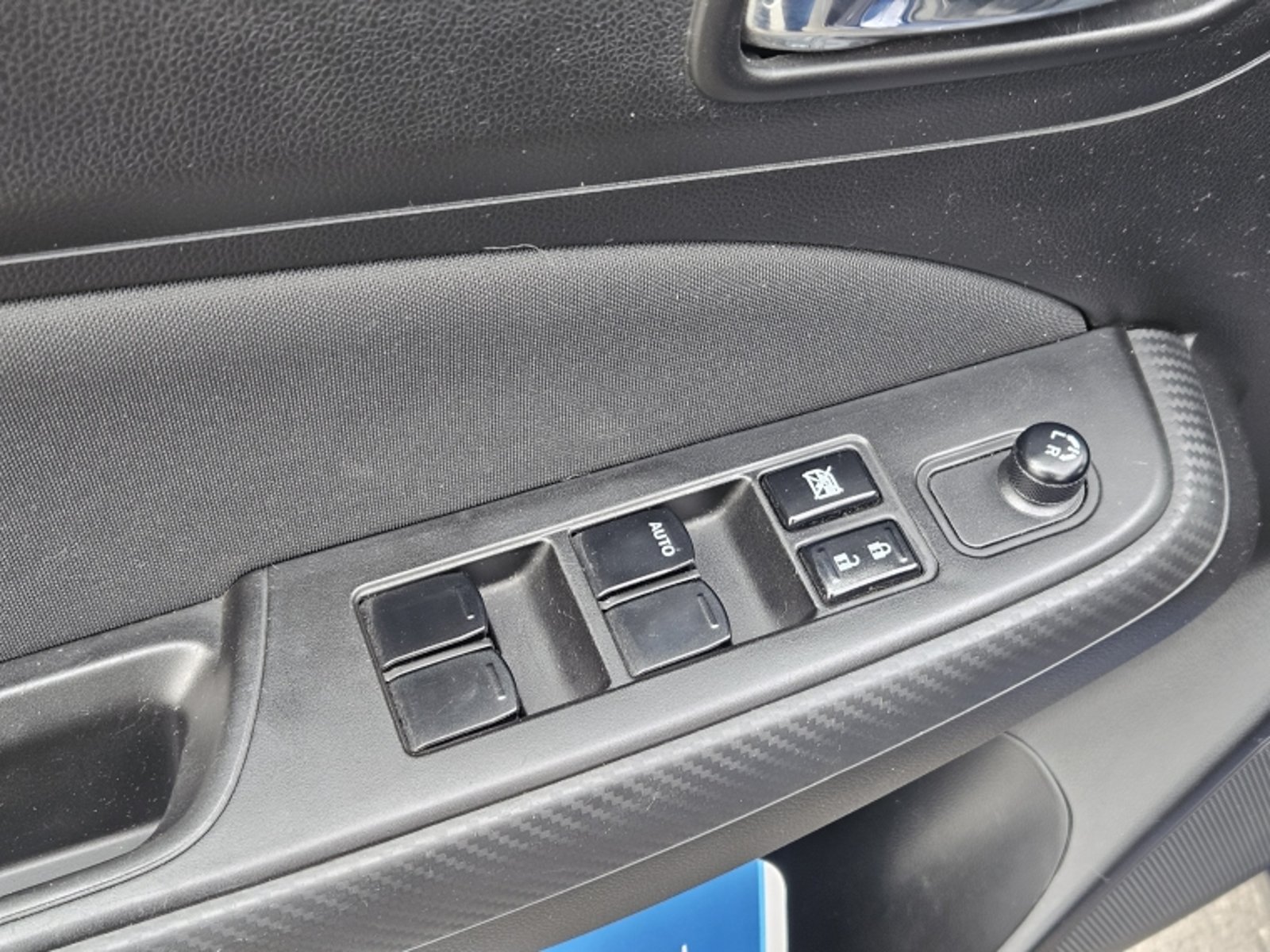 Suzuki SWIFT GLX 1.2 MT 2023 - Imagen 14 de 20