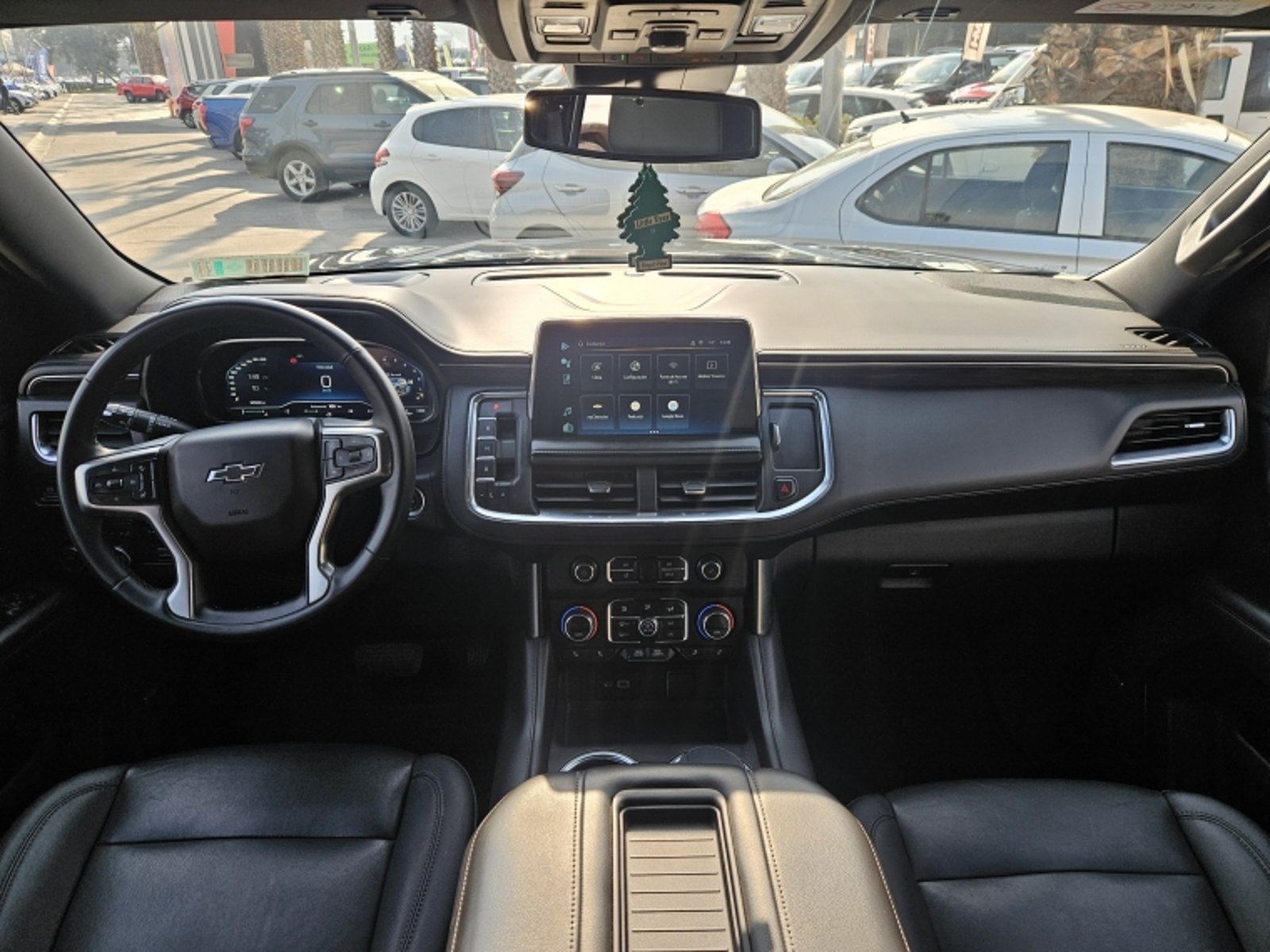 CHEVROLET SUBURBAN Z71 4X4 5.3 AUT 2023 - Imagen 10 de 20