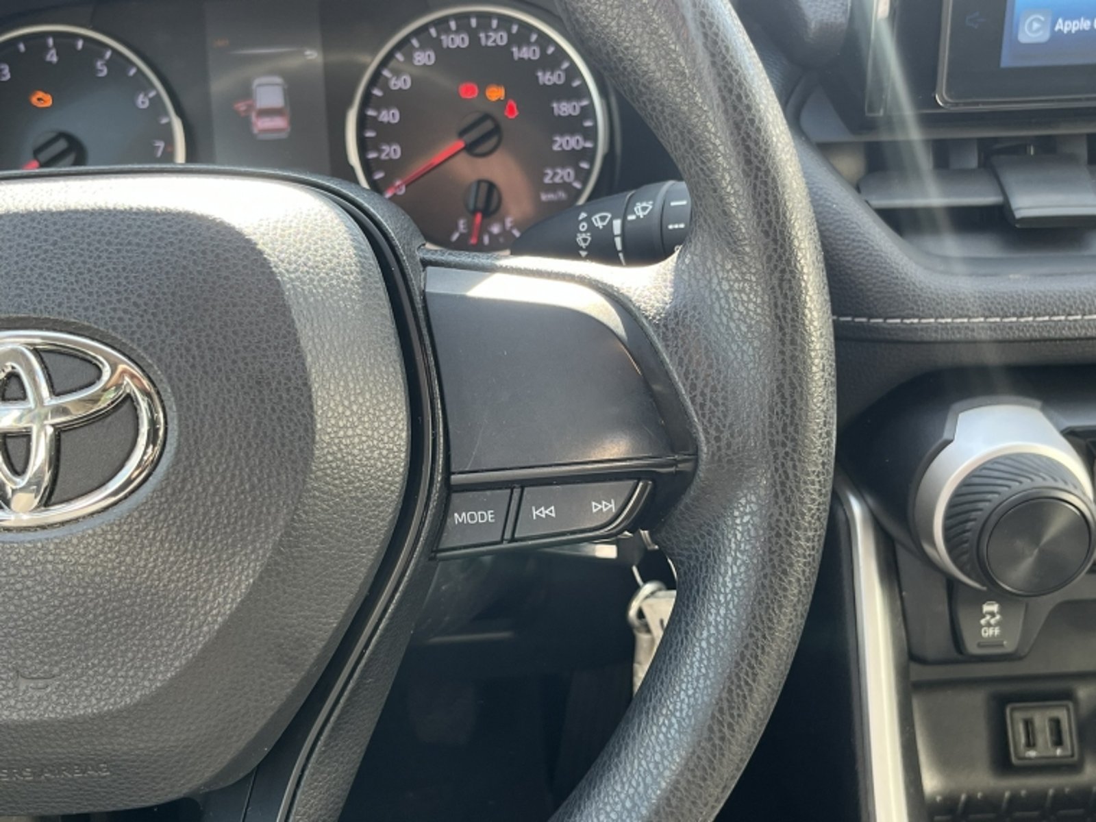 Toyota RAV4 2.0 LE MT 2022 - Imagen 19 de 20