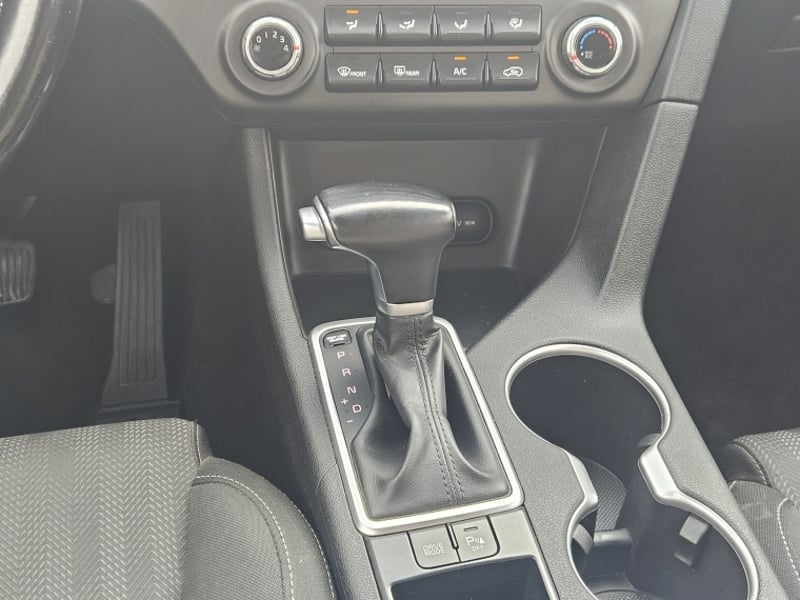Kia SPORTAGE LX 2.0 AUT 2WD 2019 - Imagen 12 de 20