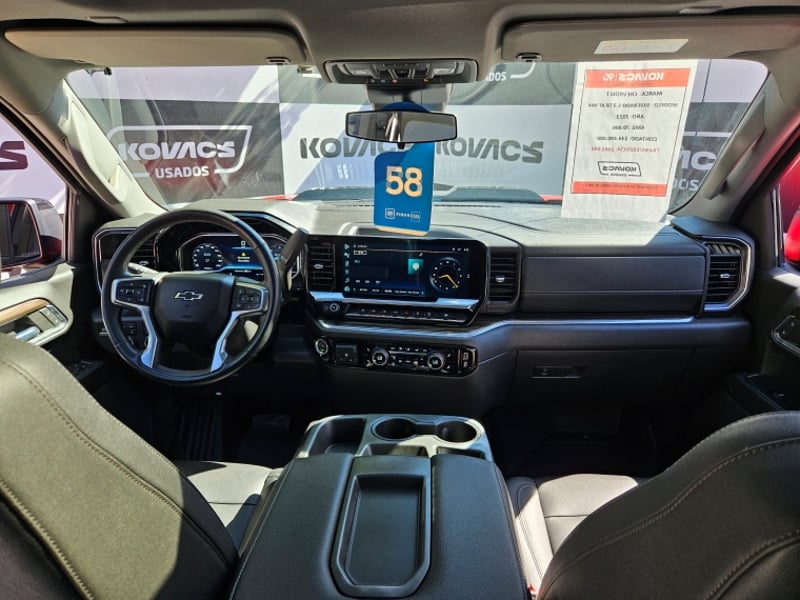 Chevrolet SILVERADO 5.3  CC LT TB  AT 2023 - Imagen 9 de 19