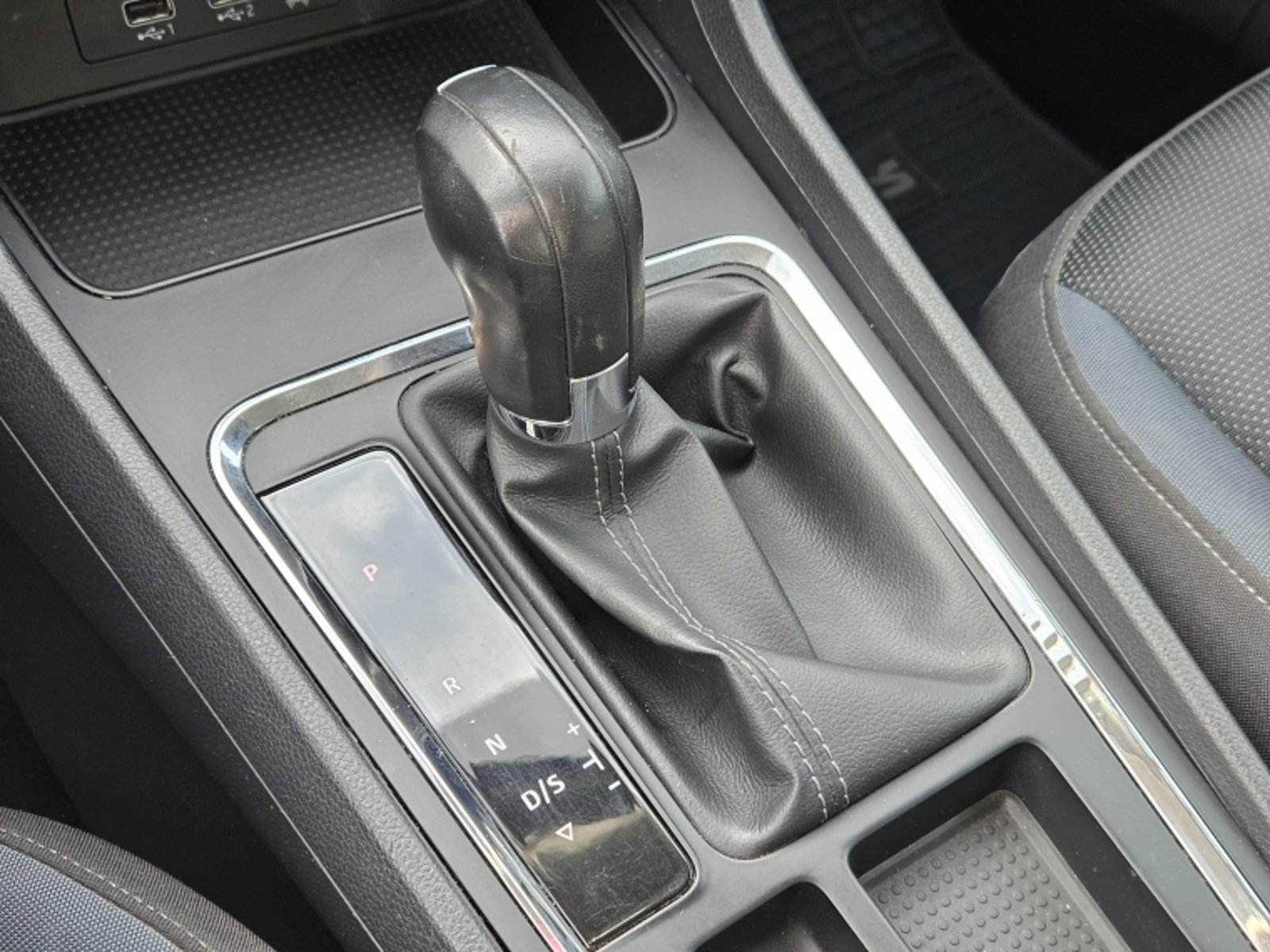 SEAT ATECA ATECA TSI 1.4 AUT 2021 - Imagen 16 de 20