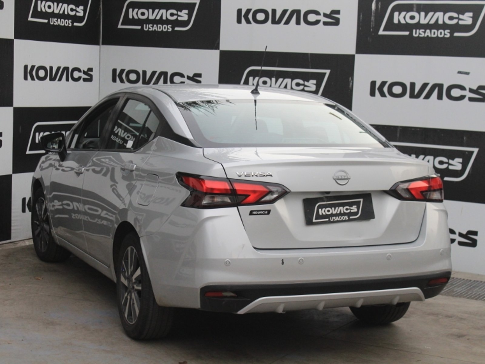 NISSAN VERSA 1.6  SDVANCE  MT 2024 - Imagen 19 de 19