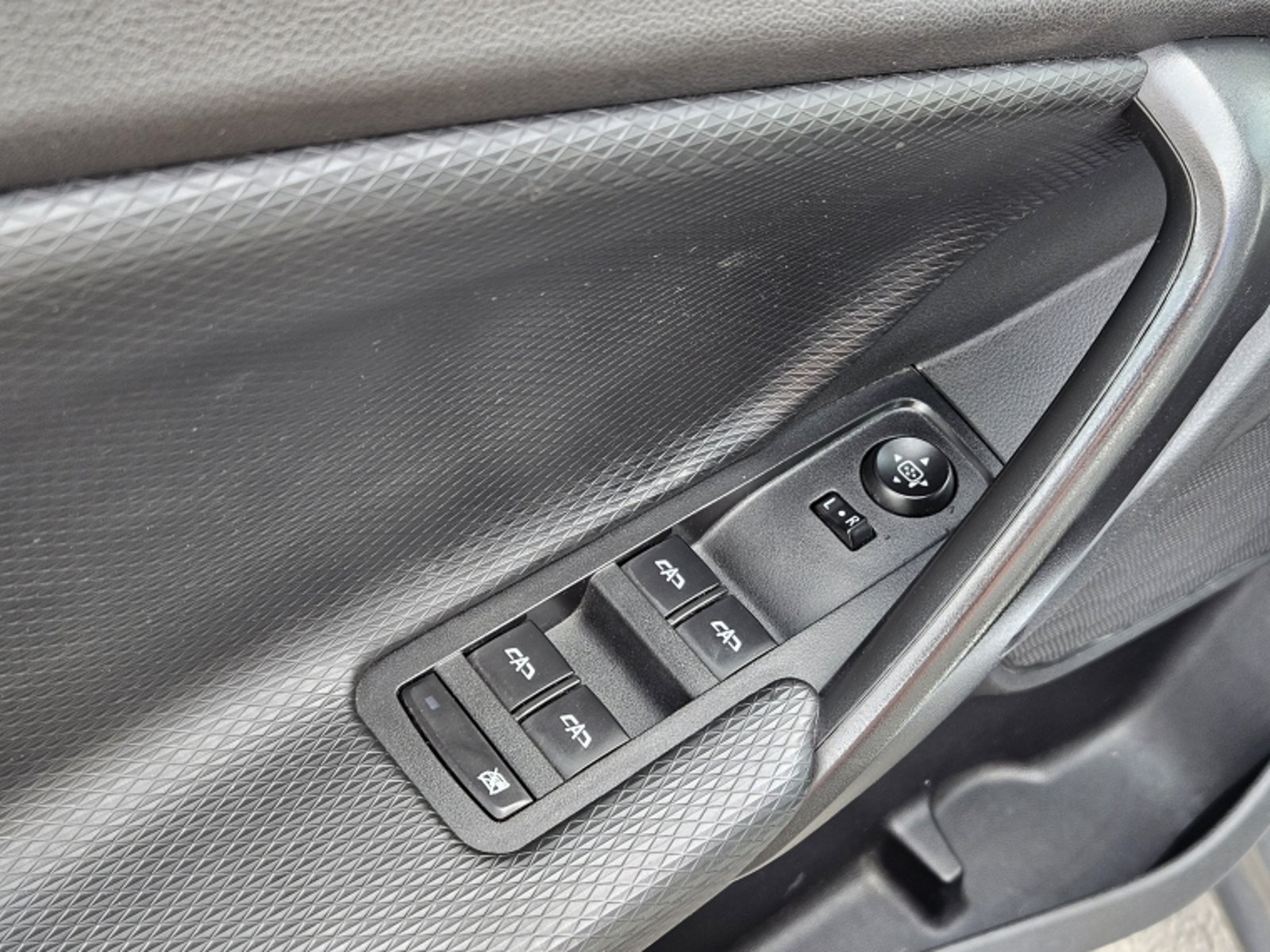 CHEVROLET TRACKER TRACKER 1.2 2021 - Imagen 14 de 20