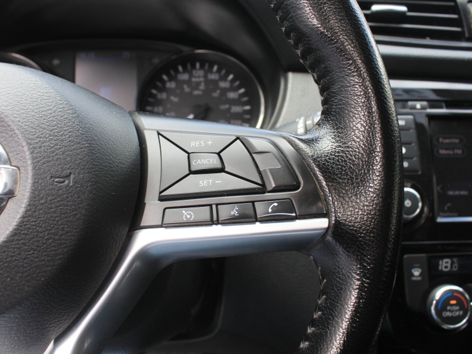 NISSAN X-TRAIL 2.5 ADVANCE  AT 2023 - Imagen 17 de 20
