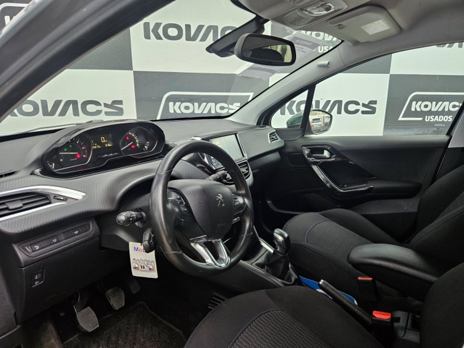 Peugeot 208 1.5 ACTIVE PACK BLUEHDI 100 MT DIESEL 2021 - Imagen 12 de 19