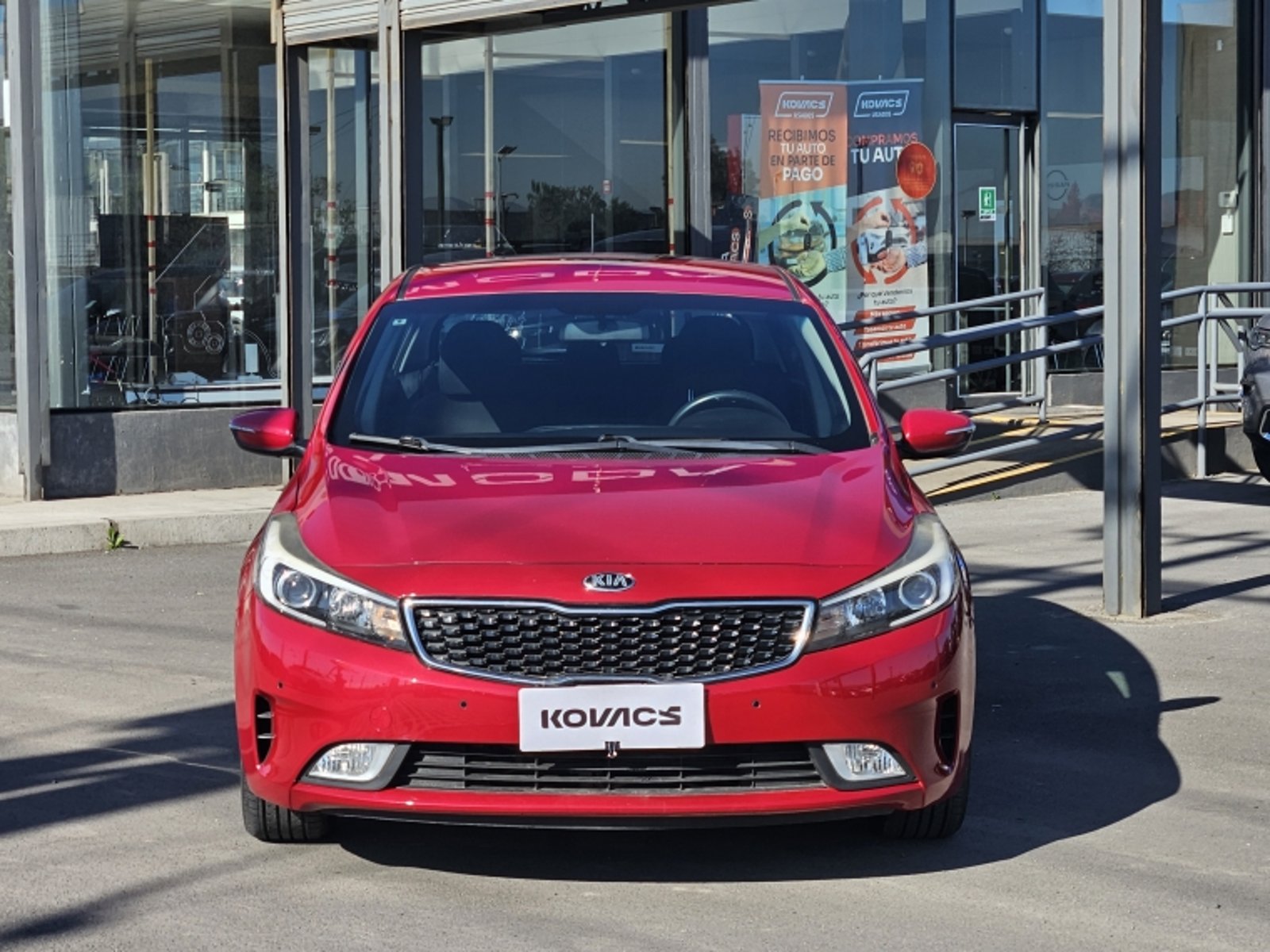Kia CERATO 5 5 EX MT 1.6 2019 - Foto 2 de 18