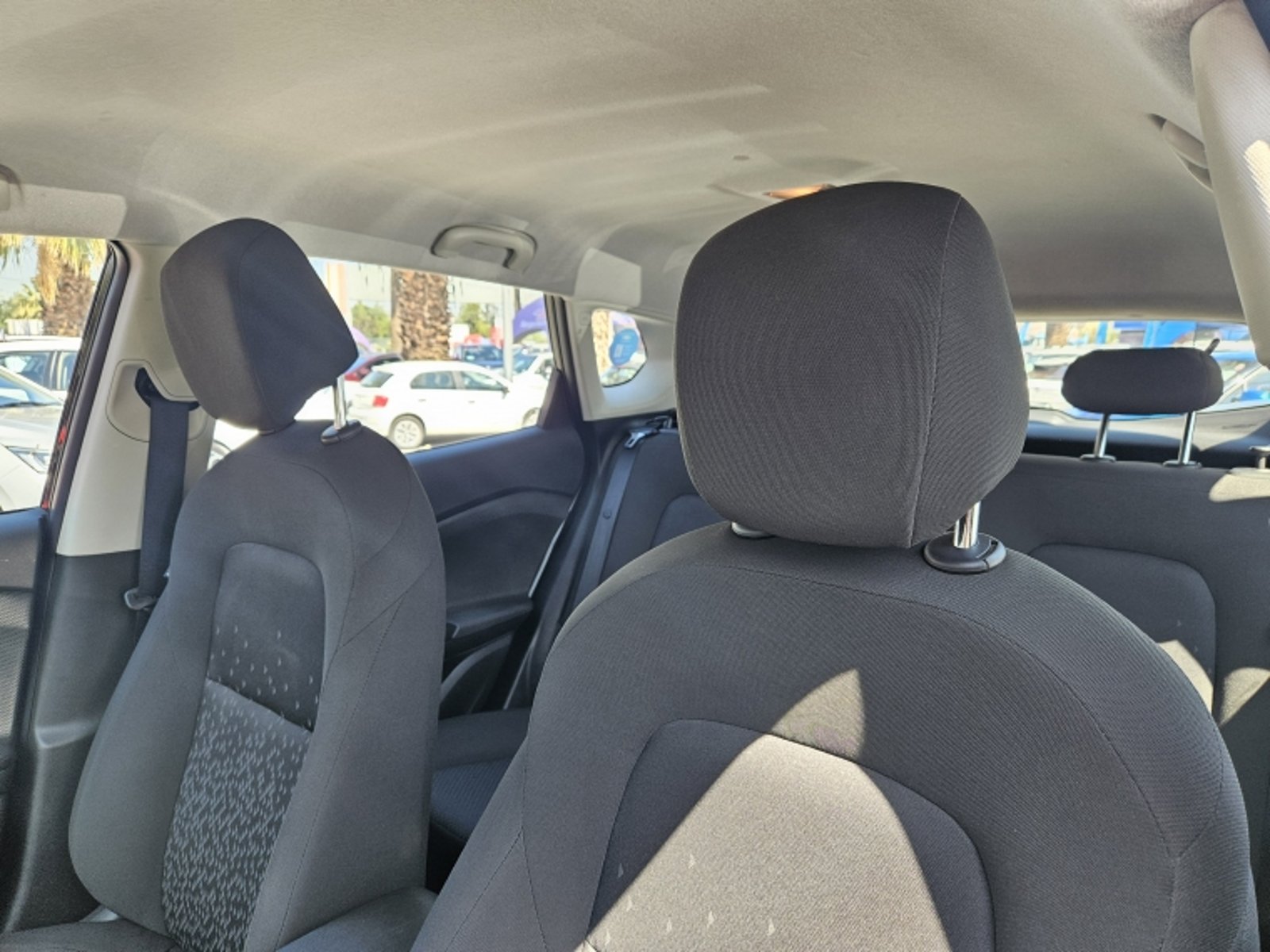 CHEVROLET TRACKER LS 1.2 MT 2022 - Imagen 13 de 19