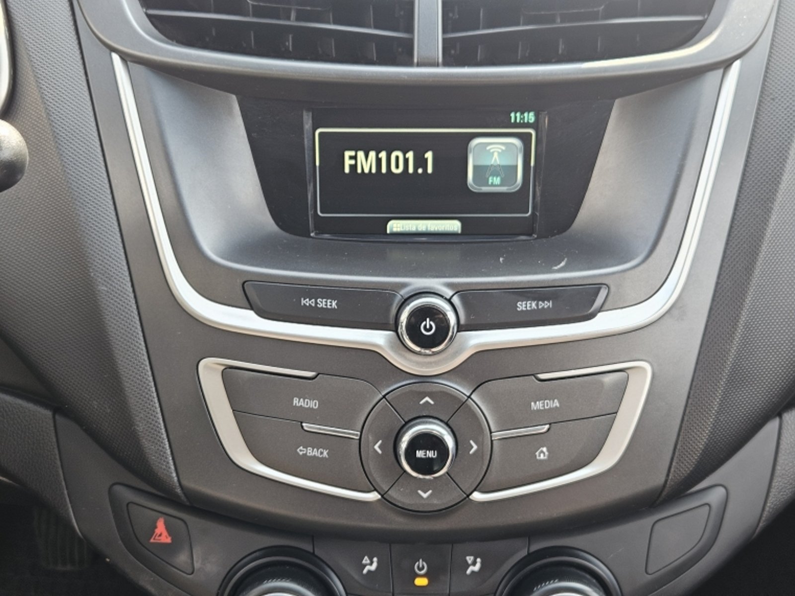 Chevrolet SAIL 1.5 LS MT 2022 - Imagen 11 de 19
