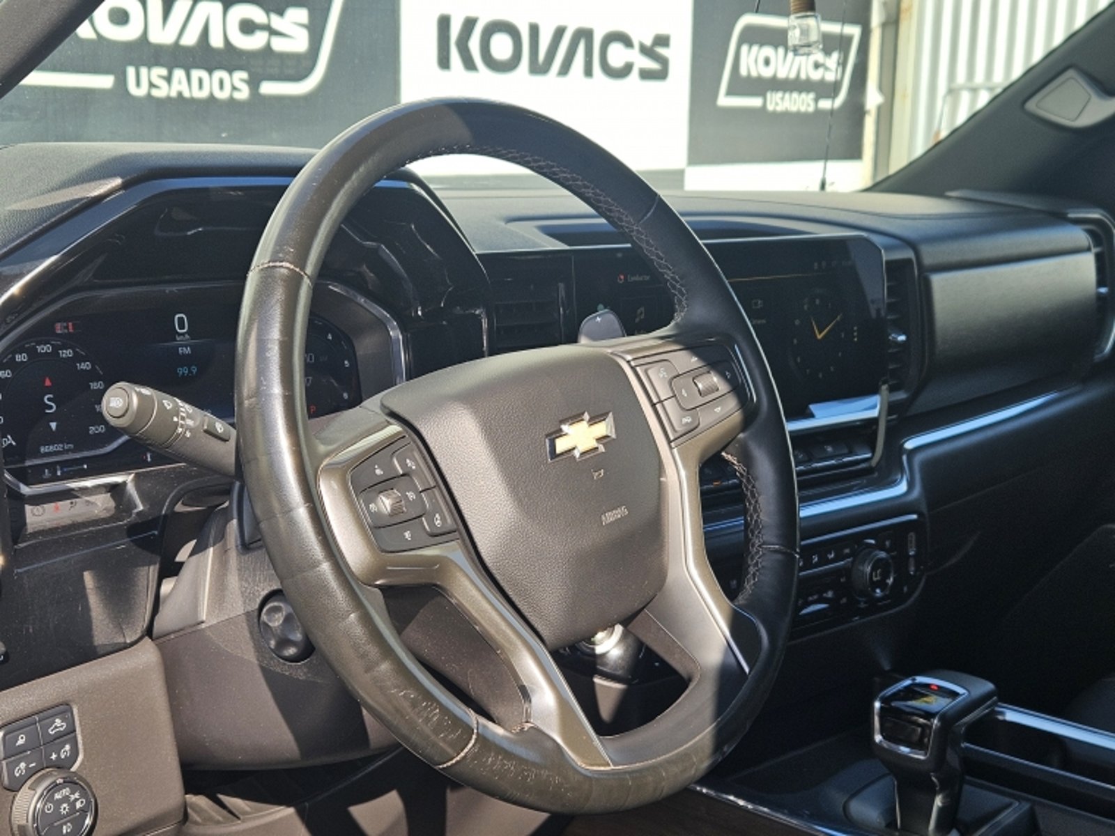 CHEVROLET SILVERADO TD HIGH COUNTRY AT 4X4 2024 - Imagen 19 de 20