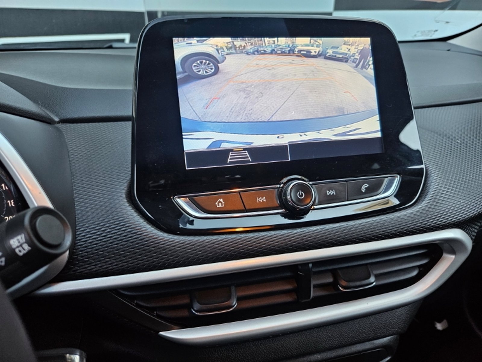 CHEVROLET TRACKER 1.2 LS P2 MT 2022 - Imagen 19 de 19