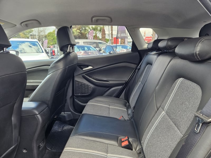 Chevrolet TRACKER TRACKER 1.2T LTZ MT P 2025 - Imagen 8 de 20