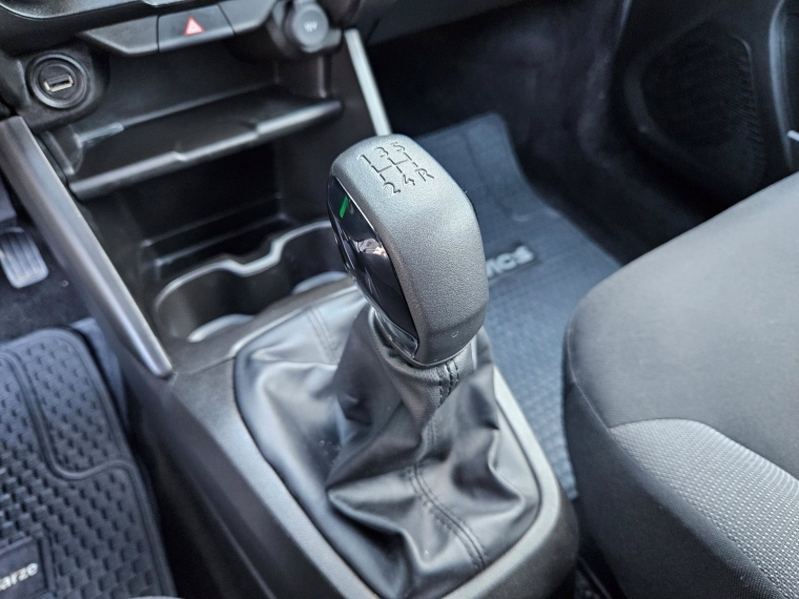 Citroën C-3 1.2 PURETECH 82 BVW LIVE  MT 2023 - Imagen 14 de 16