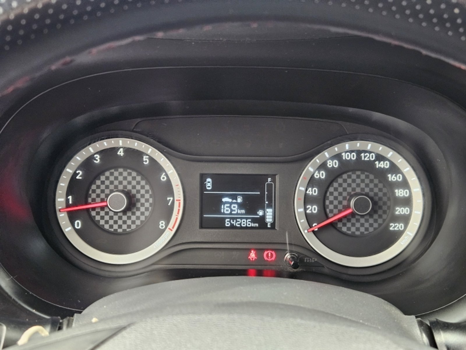 Hyundai GRAND I10 1.2 AI3 HB PLUS MT 2022 - Imagen 14 de 19