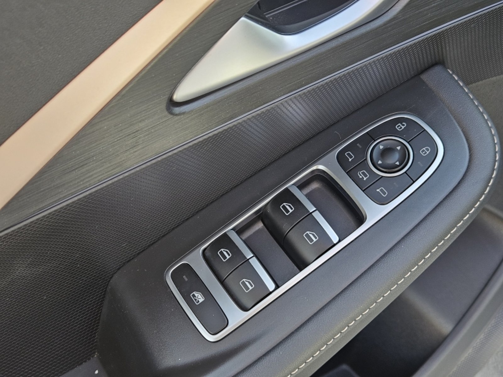 OMODA C5 LUXURY AT 1.5T 2024 - Imagen 13 de 20
