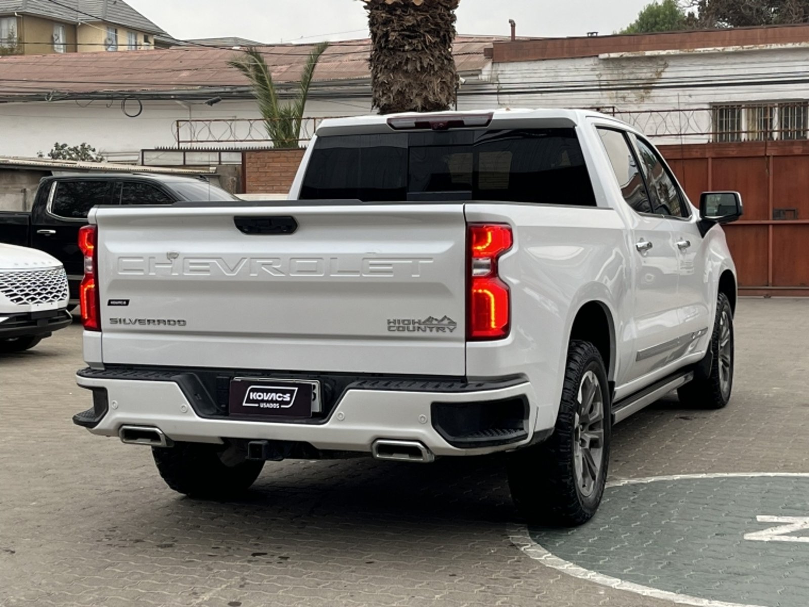 CHEVROLET SILVERADO HIGH COUNTRY 3.0TD 2023 - Foto 5 de 20