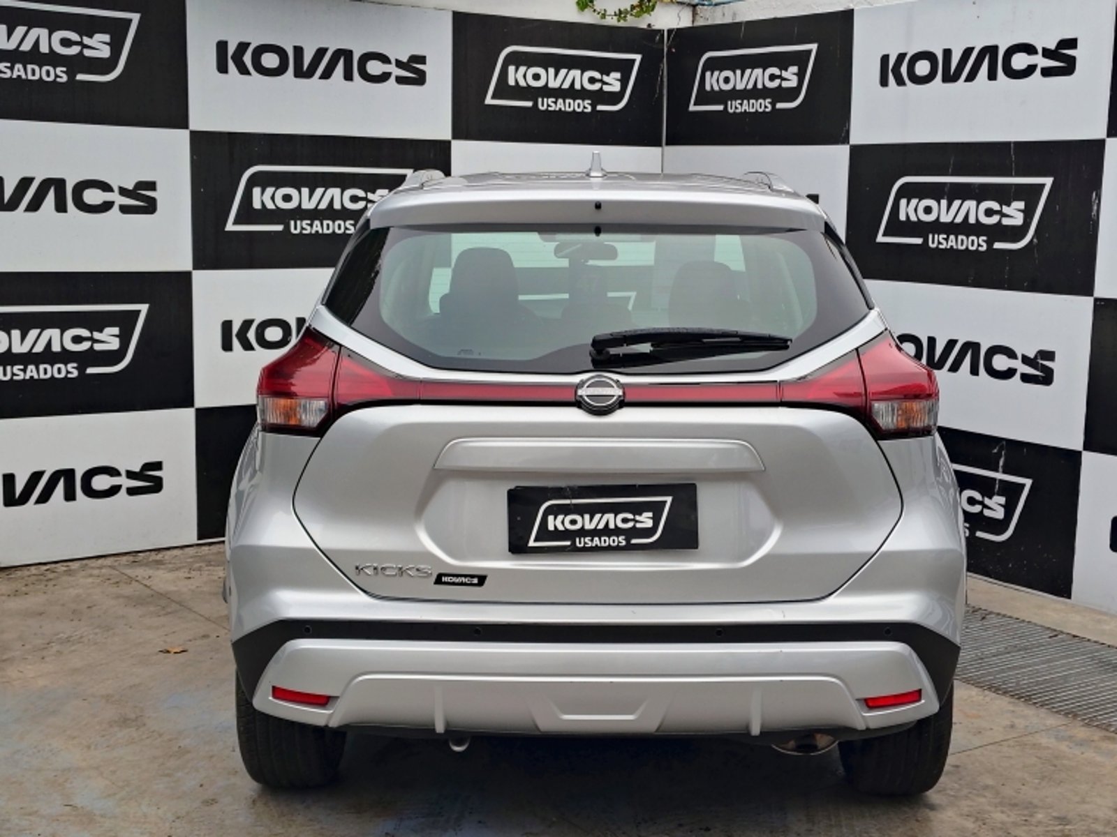 NISSAN KICKS 1.6   SENSE MT 2025 - Imagen 17 de 20