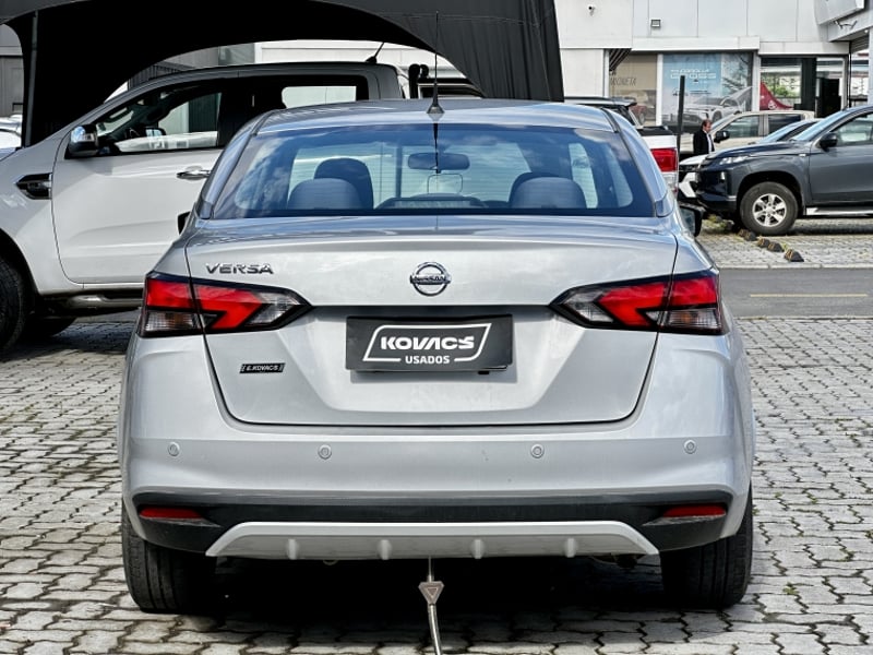 Nissan VERSA 1.6 MT 2021 - Imagen 6 de 18