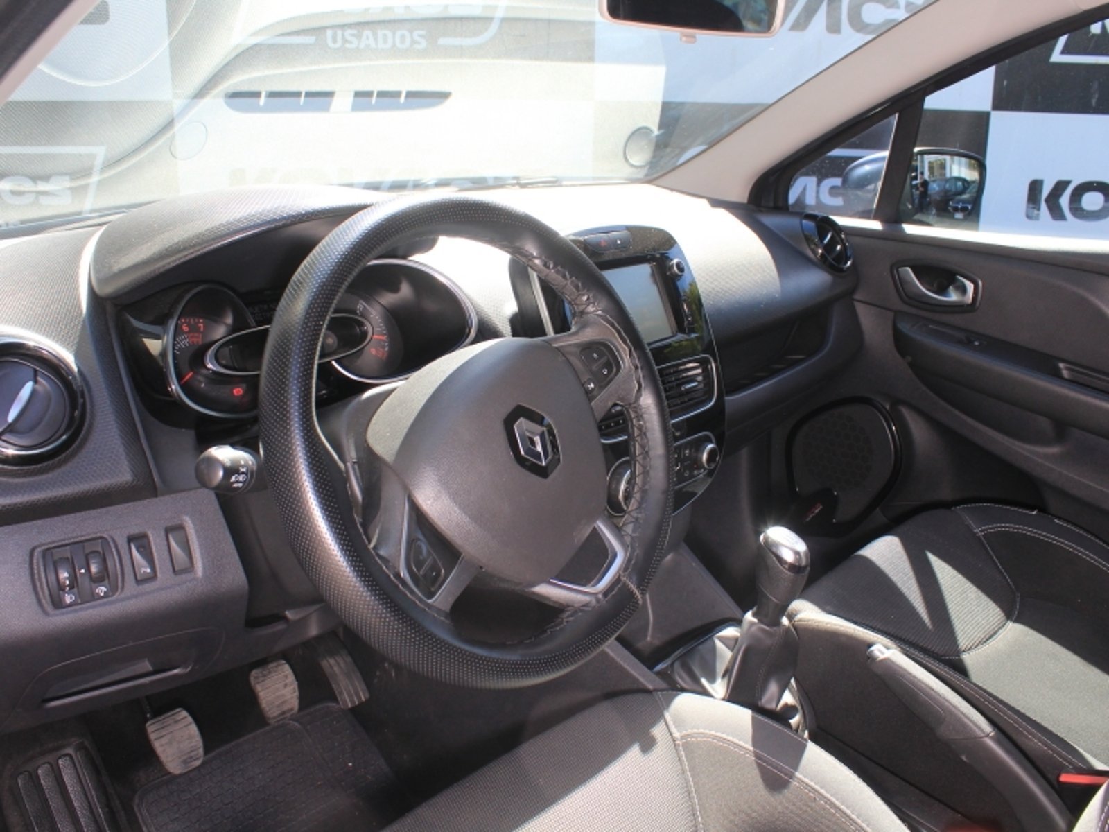 RENAULT CLIO 1.2 EXPRESSION  MT 2017 - Imagen 12 de 18