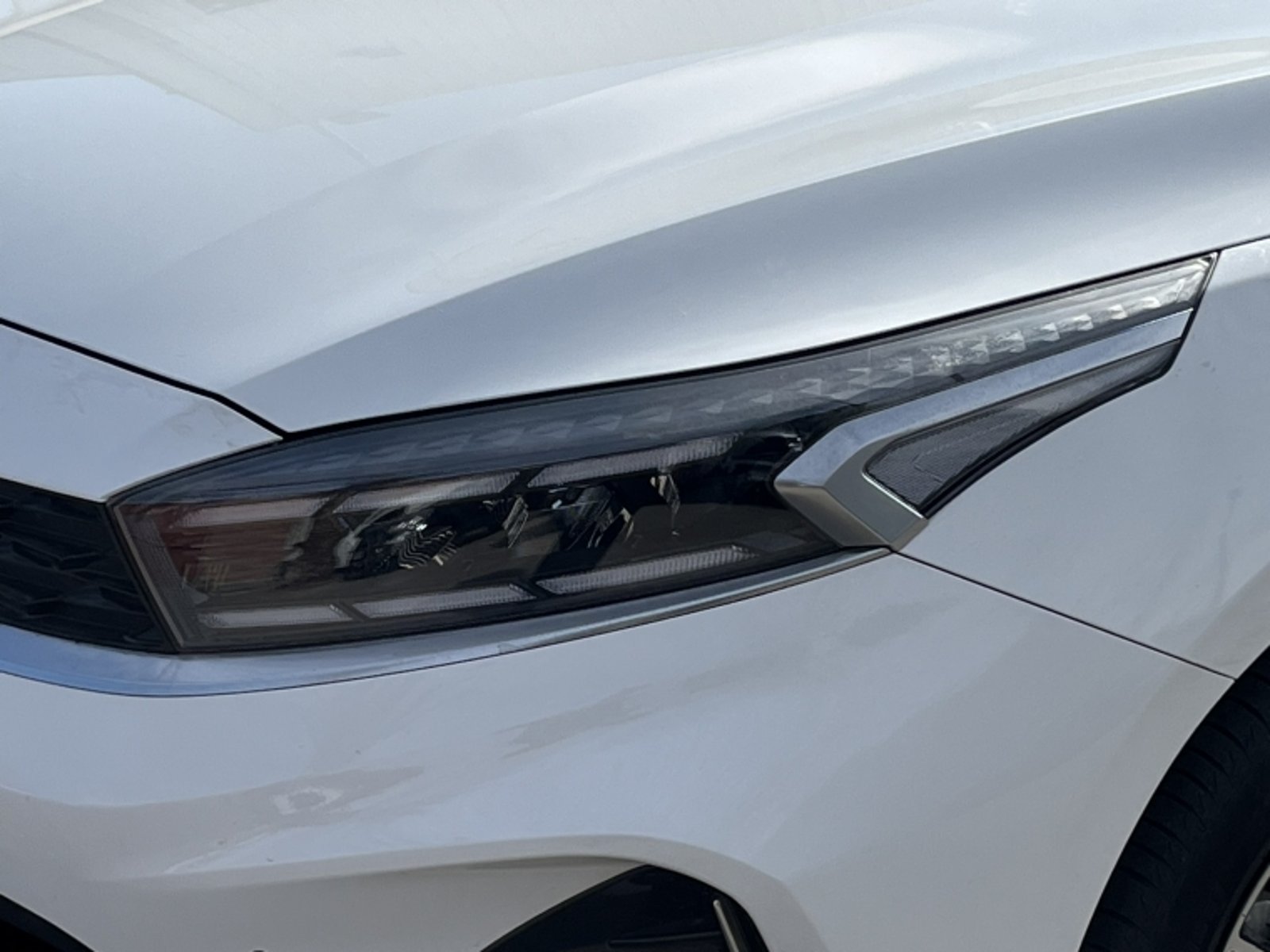 KIA CERATO EX 1.6L 6AT FULL 2022 - Imagen 10 de 20