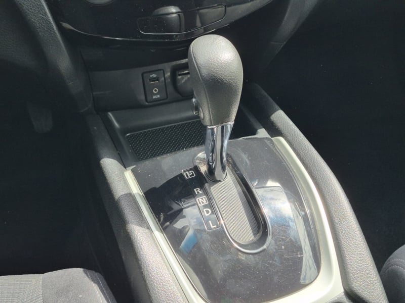 Nissan X-TRAIL SENSE CVT AT 2.5 2017 - Imagen 11 de 19