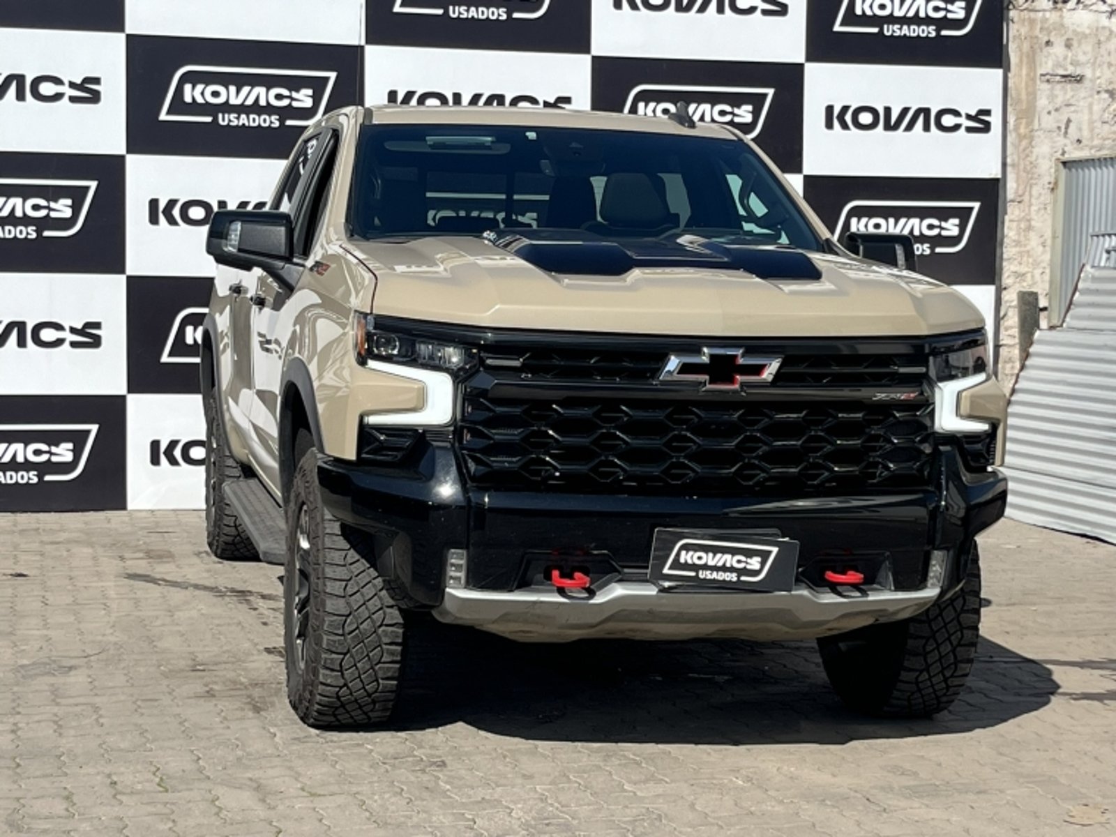Chevrolet SILVERADO 6.2 ZR2 AT 4X4 2023 - Imagen 7 de 20