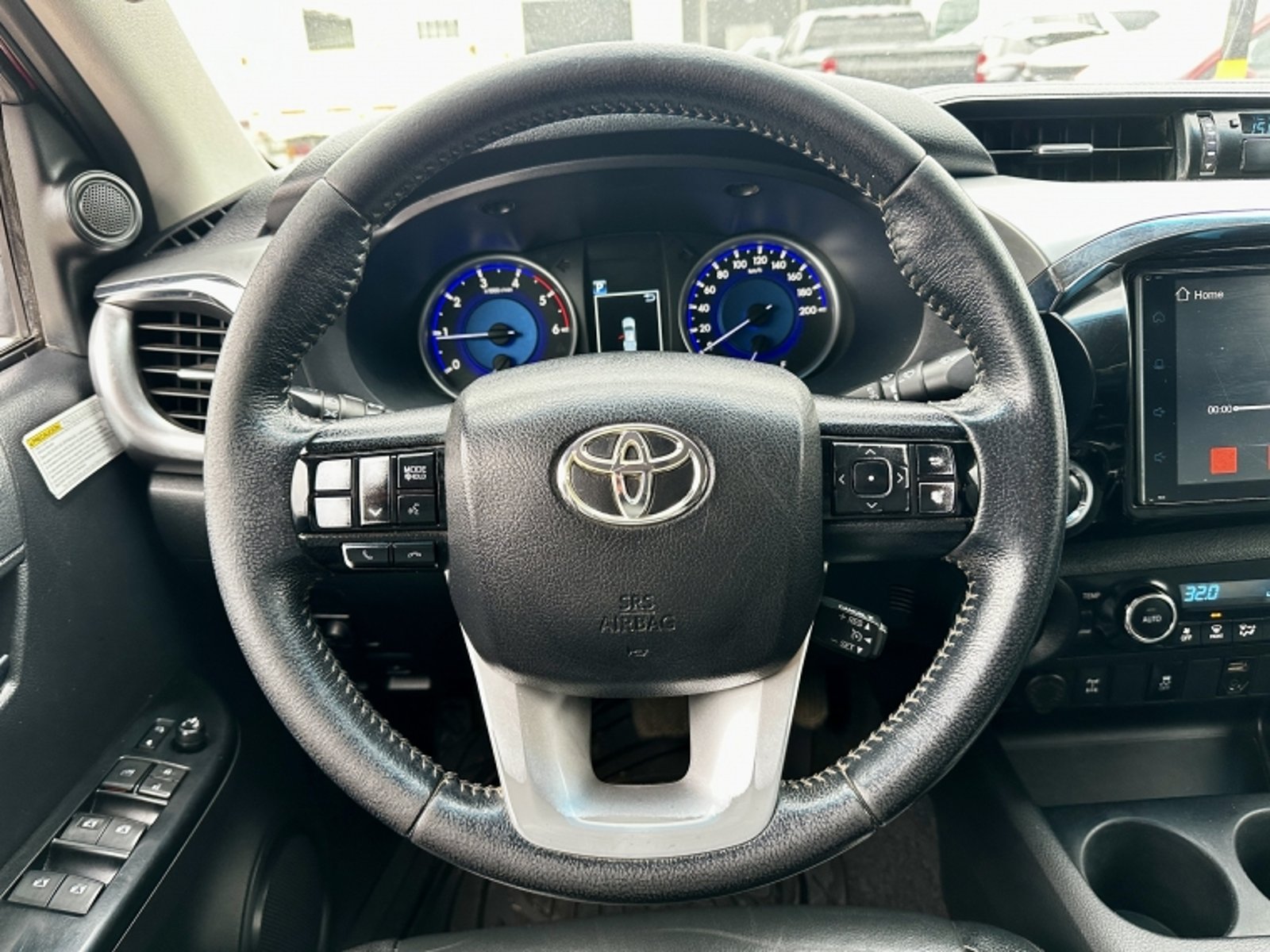 Toyota HILUX HILUX 2.8 SRV AT 4X4 2020 - Imagen 11 de 18