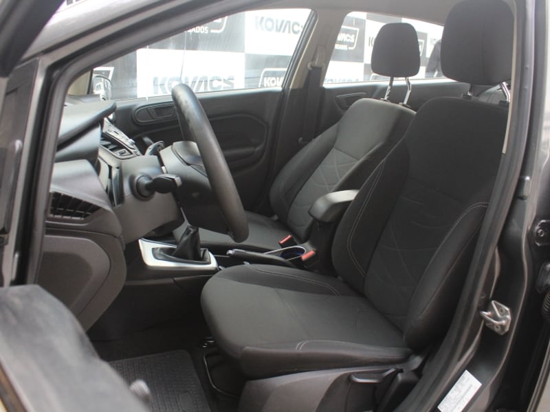 Ford FIESTA 1.6  SE  MT 2017 - Imagen 13 de 17